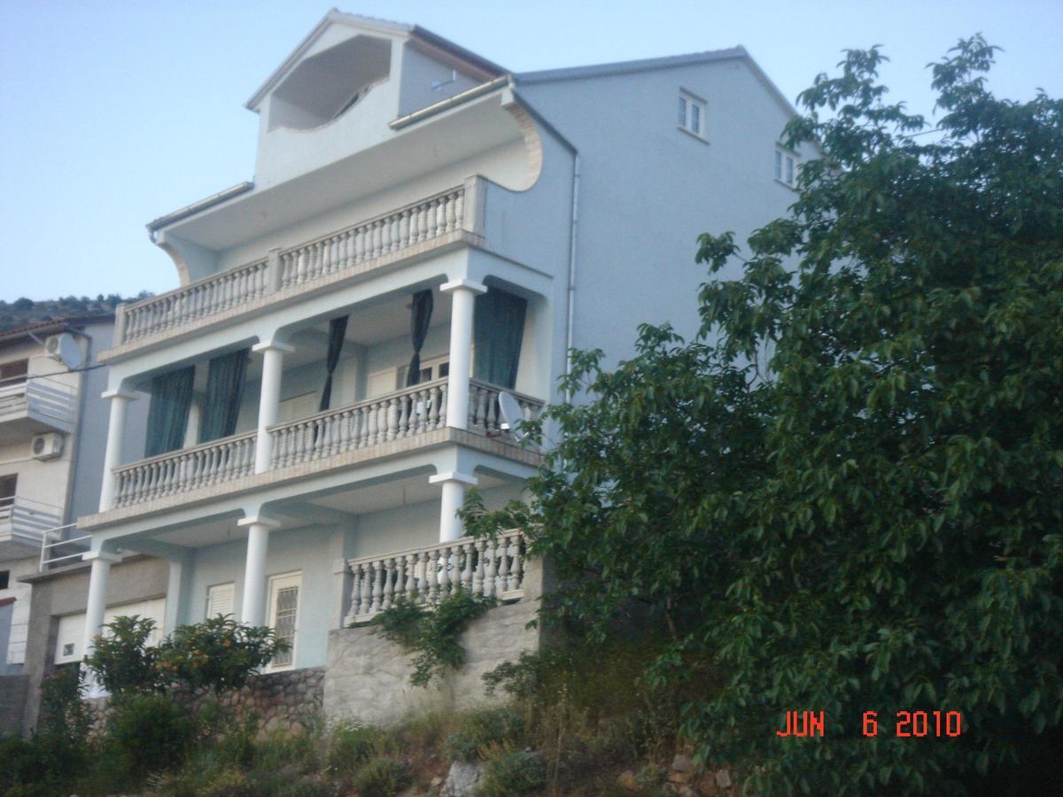 Apartment Ana Senj  Luaran gambar